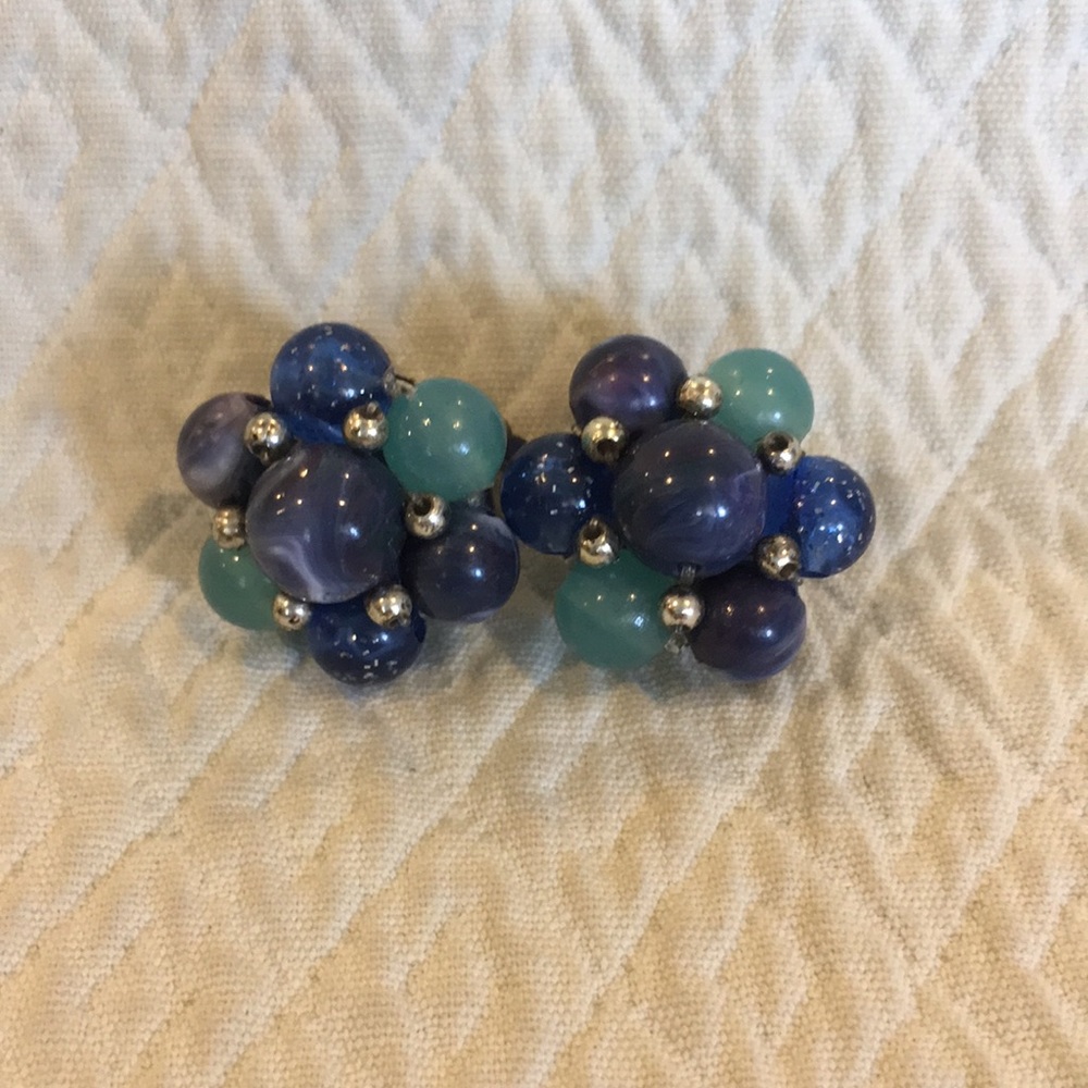 Vintage Beaded blue and green clip on earrings